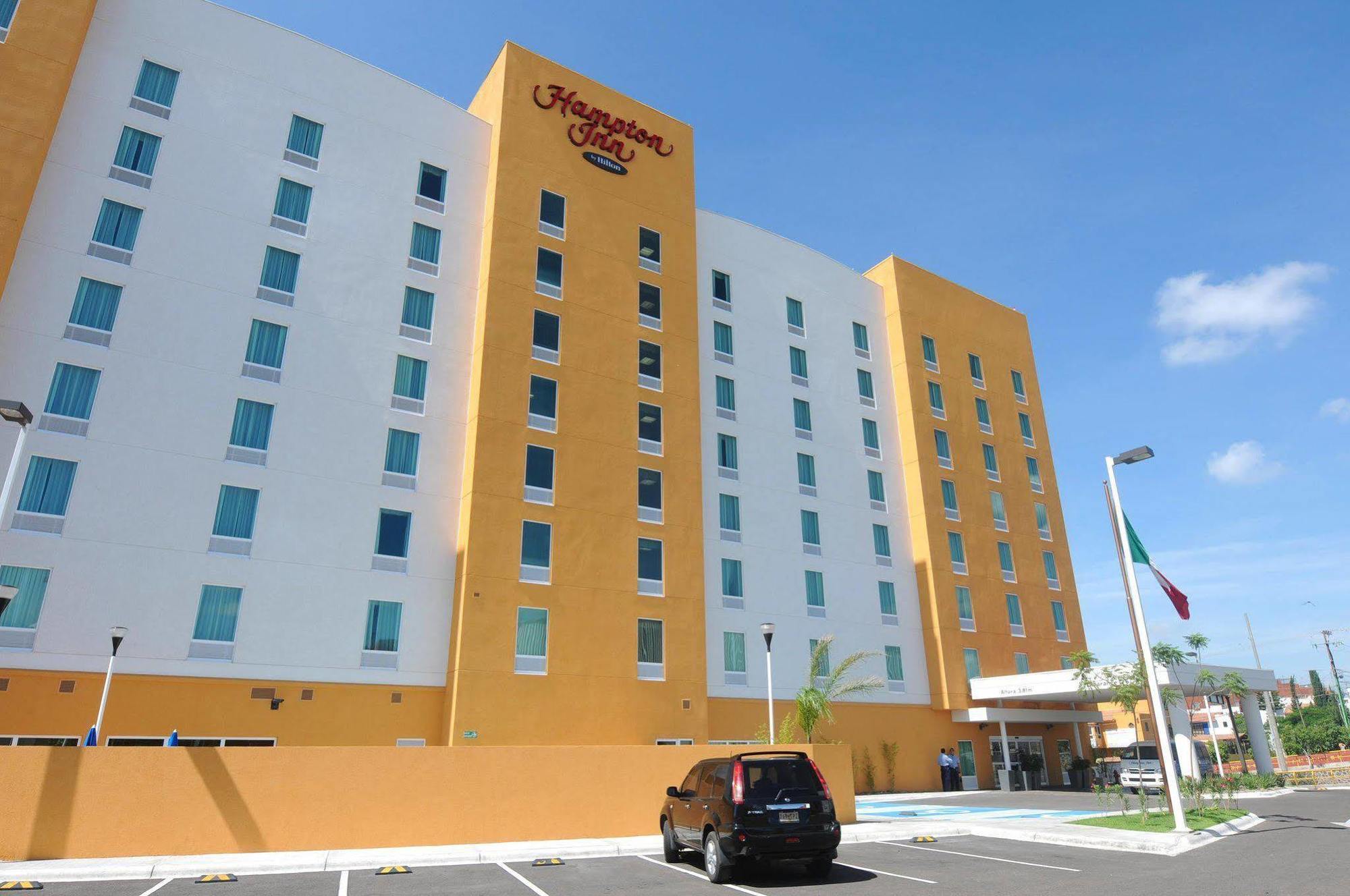 Отель Hampton By Hilton Queretaro Tecnologico Экстерьер фото